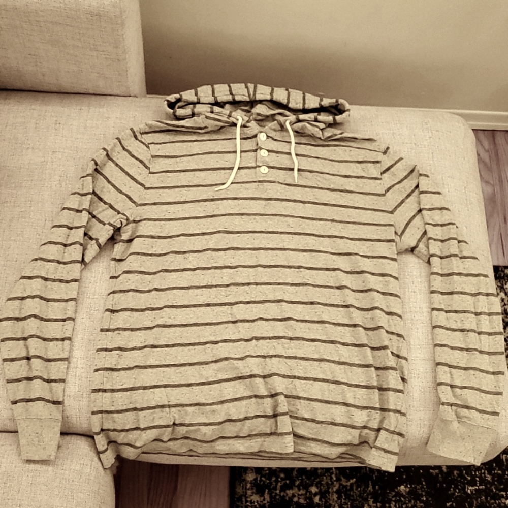Men's lightweight, string hoodie. Size Large.